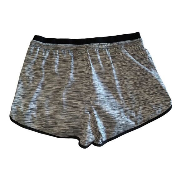 RiBoom woman’s shorts - Picture 5 of 6